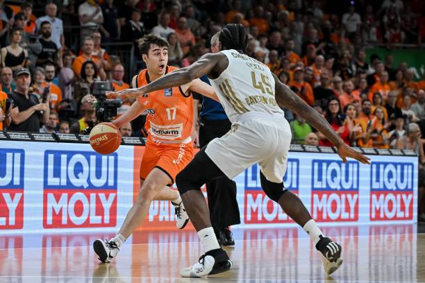 日五佳球的 日五佳球的