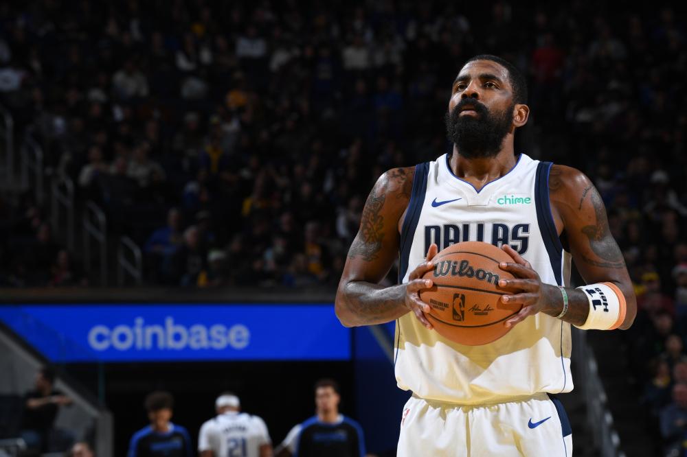 球员持续健 球员持续健