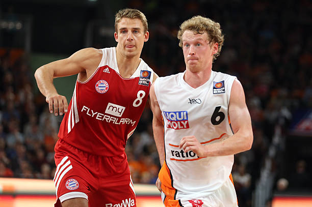 持镇定至关 持镇定至关